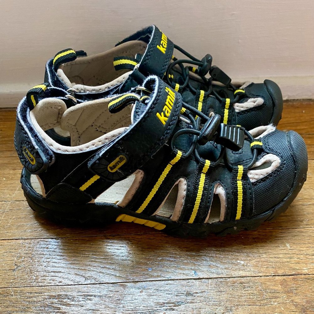Kamik Waterproof Kids Sandal-Little boy size 12-excellent condition!